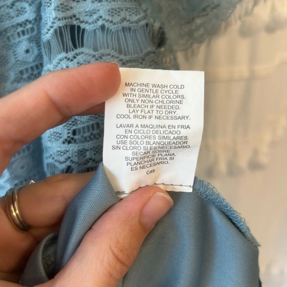 Lily White Blue blouse lace overlay size S - Picture 6 of 10